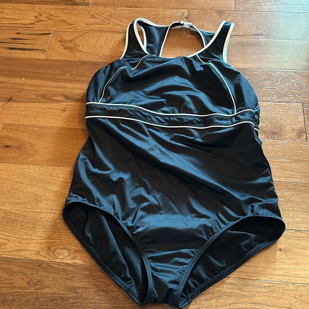 Lands’ End one piece swimsuit